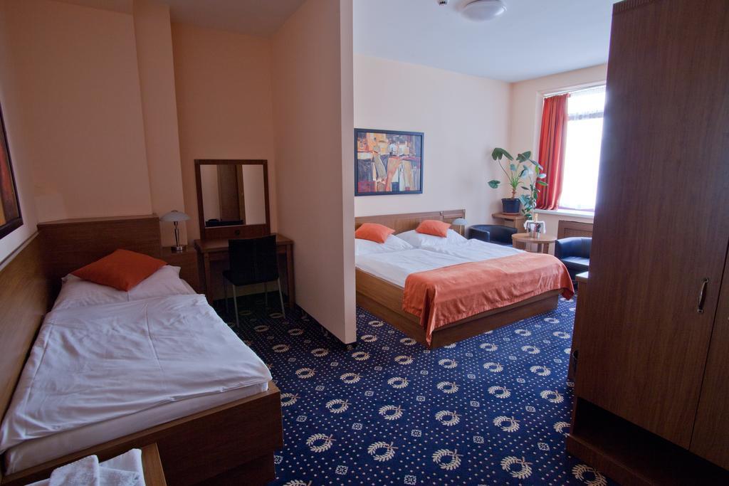 Hotel Penzion Gremium Bratislava Habitación foto