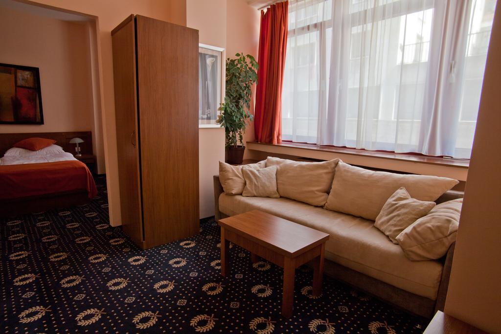 Hotel Penzion Gremium Bratislava Exterior foto